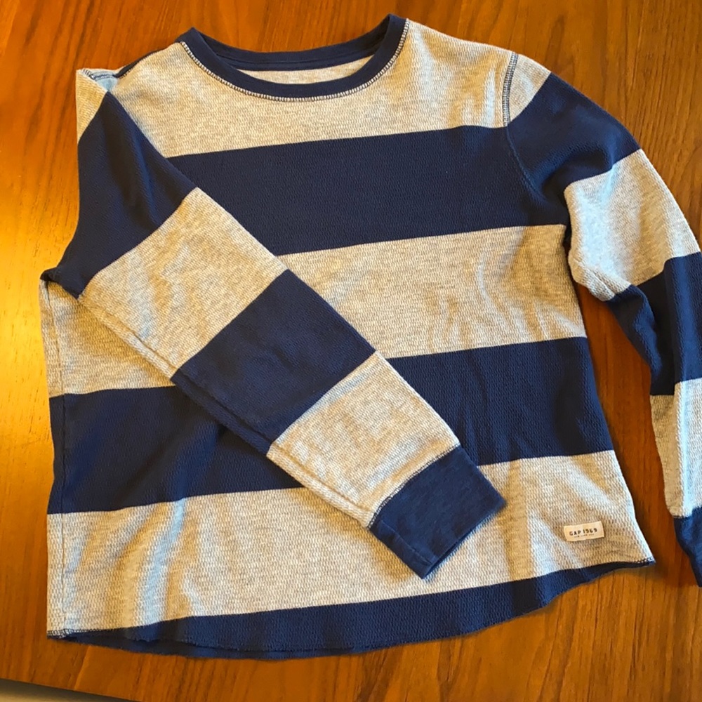 Boy’s GAP long sleeve striped texture shirt